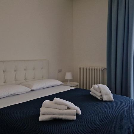 Orlando Rooms CTA Exterior foto